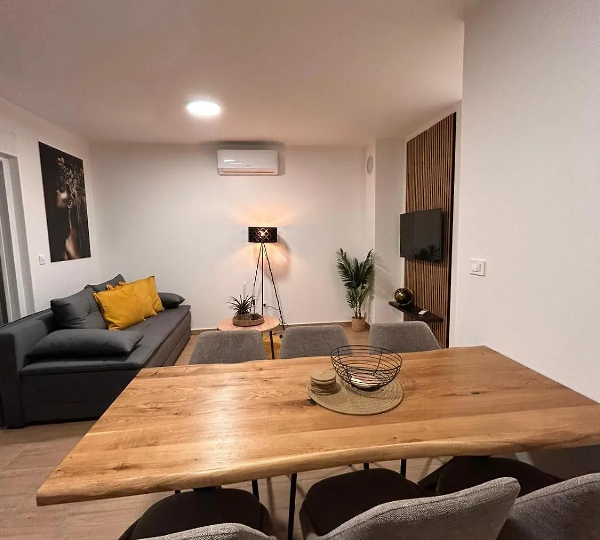 Sunchill Apartment Pakostane Croatia