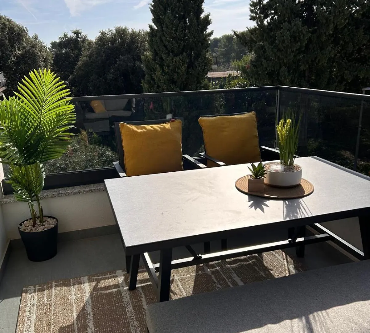 Sunchill Apartment Pakostane 0*,  Croatia