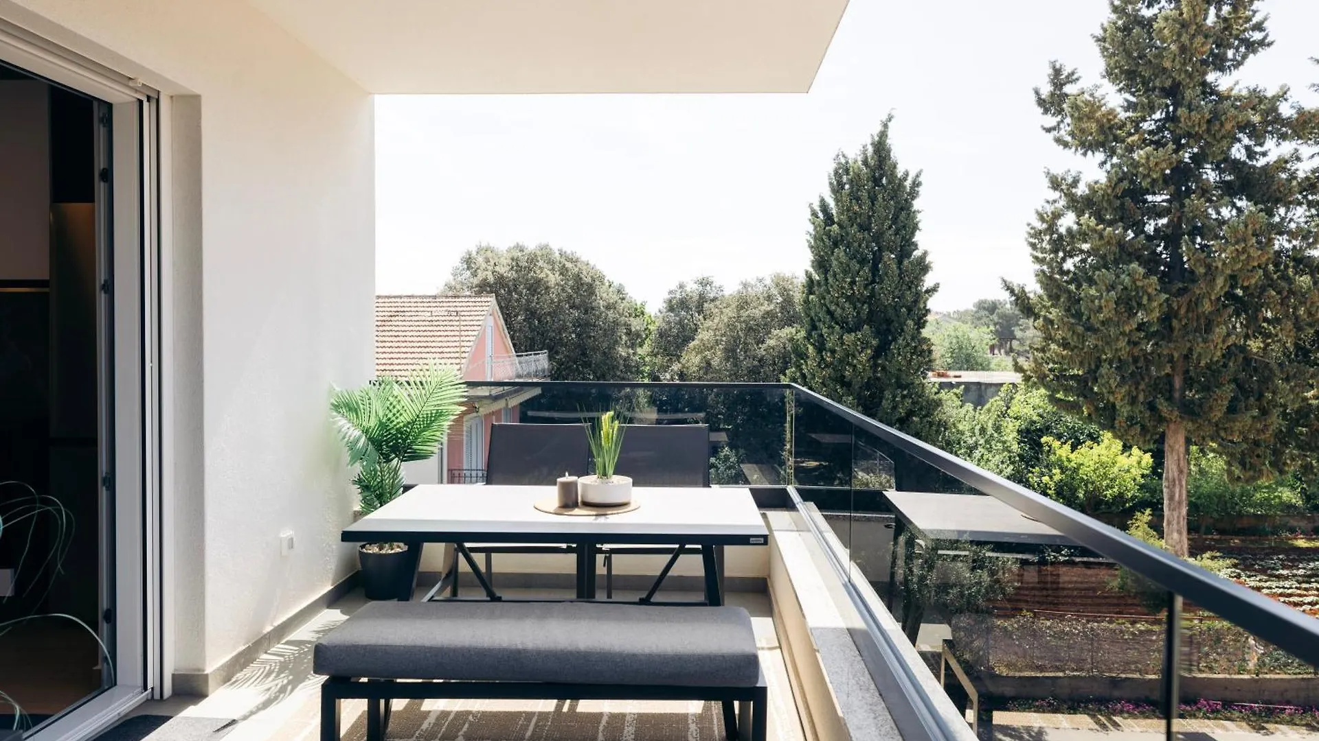 Sunchill Apartment Pakostane